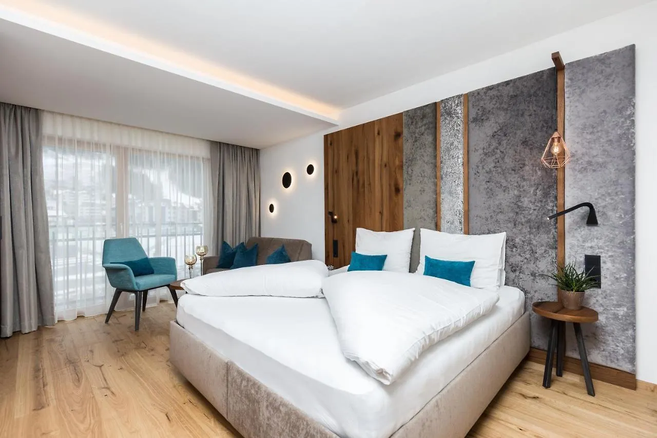 Hotel Garni Mirabell イシュグル