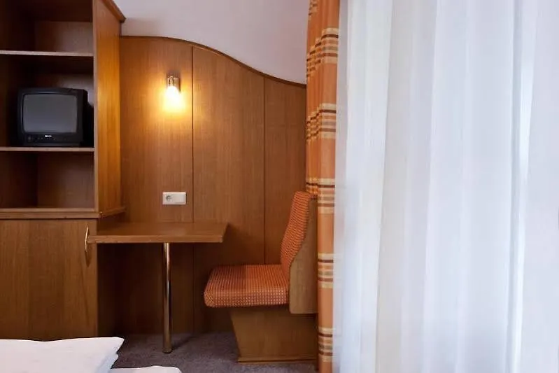 Hotel Garni Mirabell Ischgl