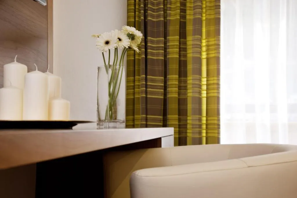 Hotel Garni Mirabell Ischgl